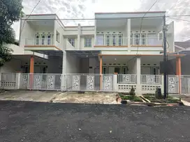 Dijual Rumah Model Minimalis Kekinian & Modern di Perumahan Duta Graha