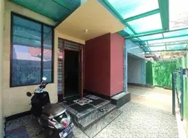 Dijual Cepat Rumah Jl. Athirah Raya Super Strategis SHM Bebas Banjir