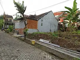 Tanah dekat undip cocok untuk kos kosan