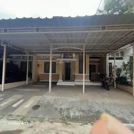 Disewa Rumah Siap Huni disebrang mall