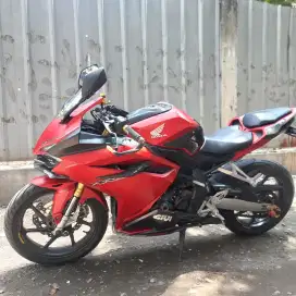 Dijual Honda CBR 250RR Tahun 2019 abs 9rb km Mulus aja