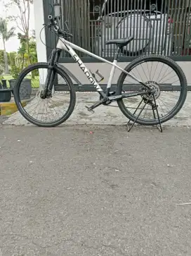 DIJUAL SEPEDA MTB UNITED SHADOW NAGATO JARANG PAKAI