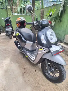 Honda Scoopy , Sporty th 2023