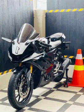 Yzf r-15 v4 connected yamaha r15 v4 connected yzf r-15 hitam v4