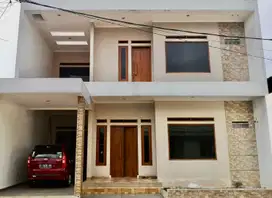 Dijual Rumah Komplek Kopo Permai 2 Lantai