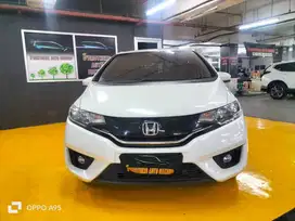 JAZZ S AT CVT 2014 PUTIH NEW MODEL KM LOW (DP15jt)