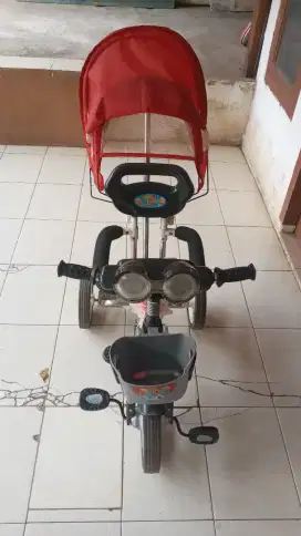 Sepeda anak roda 3