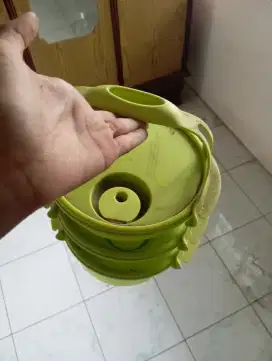 Tupperware baru