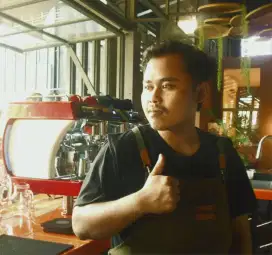 mencari pekerjaan di bidang barista