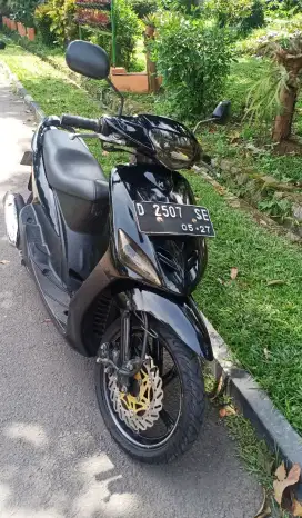 Jual yamaha mio sporty hitam mulus