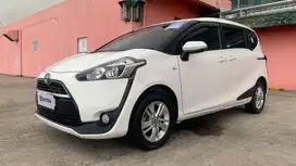 Pajak Panjang - Toyota Sienta 1.5 G Bensin-MT 2017