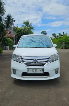 Nissan Serena 2013 Bensin