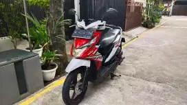 Beat 2018 Merah Putih