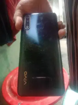 Vivo y19 ram 6/128 retak halus normal