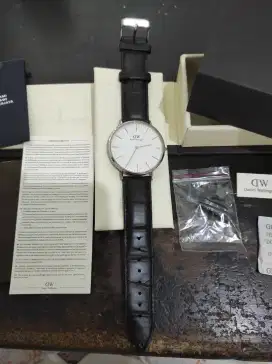 Jam Tangan Daniel Wellington Classic Reading SM Black Hitam 0214DW Ori