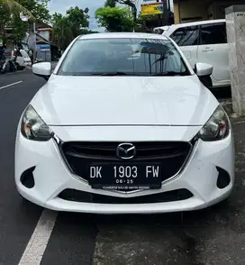 Mazda 2 Hatchback 2015