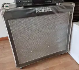 Russel Keyboard amplifier KB 200