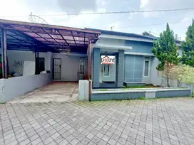 Rumah Cantik Cluster Strategis 500meter Dari Jalan Adisucipto