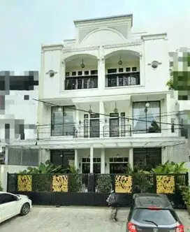 Rumah Toko Ruko Mewah dk Hotel Horison di Lodaya Kota Bandung