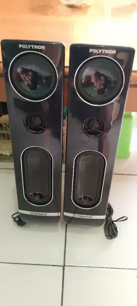 Dijual Speaker Polytron Tower Pasif bekas dari TV LED 24in