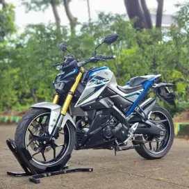 YAMAHA XABRE 2016 SILVER LOW KM SUPERB PAJAK HIDUP