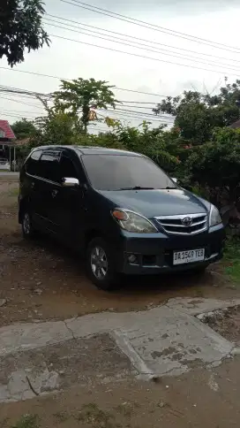 Dijual avanza G 2010 warna gray