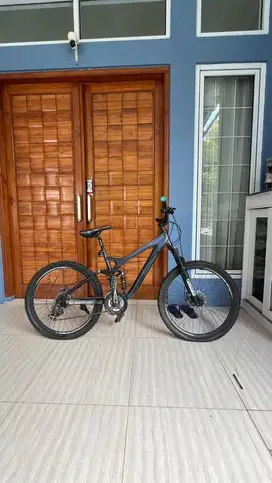 Sepeda MTB/Downhill Pacific Emerson