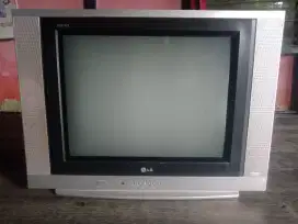 Dijual TV LG SUPER SLIM 21 INC SIAP PAKAI