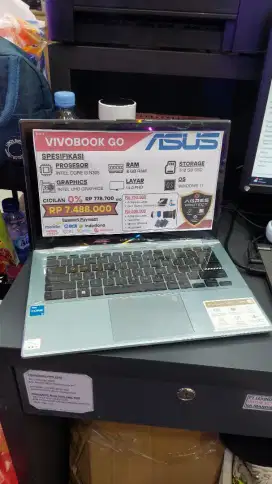 KREDIT ASUS VIVOBOOK GO 14 E1404GA INTEL CORE I3-N305 8CORE 8/512GB