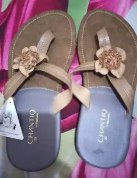 Sandal cokelat size 40