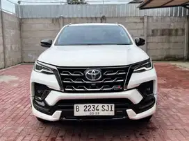 TOYOTA FORTUNER GR SPROT 4X4 NIK 2022  / 2023  JUAL MURAH