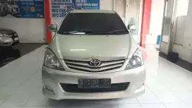 Kijang Innova E Bensin Manual 2011