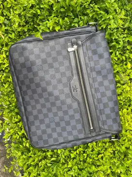 Tas Louis Vuitton Damier Graphite