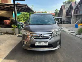 Nissan Serena 2014 Bensin