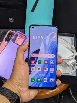 Oppo reno 7 8/256gb fullset original resmi harga net