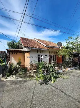 DISEWAKAN RUMAH JALAN KALIURANG DEKAT UGM,PLEMBURAN,LEMPONGSARI