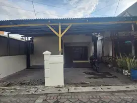 Dijual Rumah Lokasi Strategis di Jl.kapt Darmo Sugondo Gg Ii, Gresik