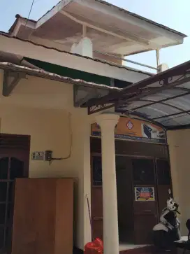 Rumah dikontrakkan di lokasi strategis Tanah Baru, Depok