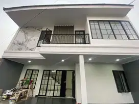 Rumah 2 Lantai Baru Mewah Murah di Fatmawati Gandaria Jakarta selatan