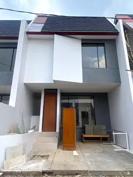 Rumah Cantik Sayap Gegerkalong Di Cigugur Girang Ciwaruga Bandung KPR