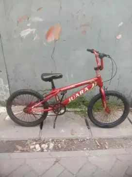 Jual sepeda BMX merk JUARA UK 20