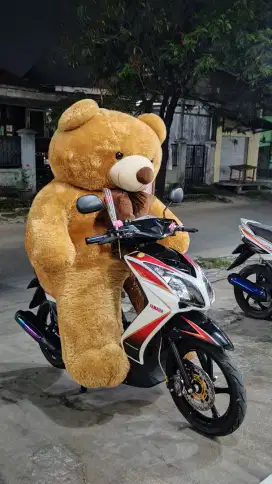 Boneka Bear Jumbo setinggi orang dewasa 170cm