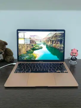 MacBook Air Retina 13 inch M1 2020 Like New Rose Gold