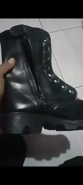 Sepatu PDL  security