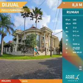 Dijual Rumah Mewah Klasik Full Furnished Di  Araya Malang