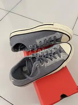 sepatu converse