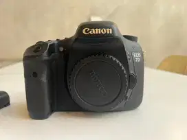 KAMERA BODY CANON 7 D