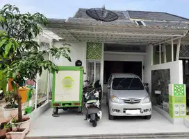 DIJUAL RUMAH DI KOMPLEK BESAR DI SAWANGAN VILLA RIZKI ILHAMI