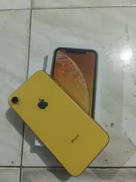 Iphone XR 64Gb Kuning Mulus