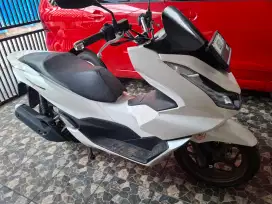 Honda pcx ABS 160 keyless CW DD 2023 bln 11 pajak panjang T Purwakarta